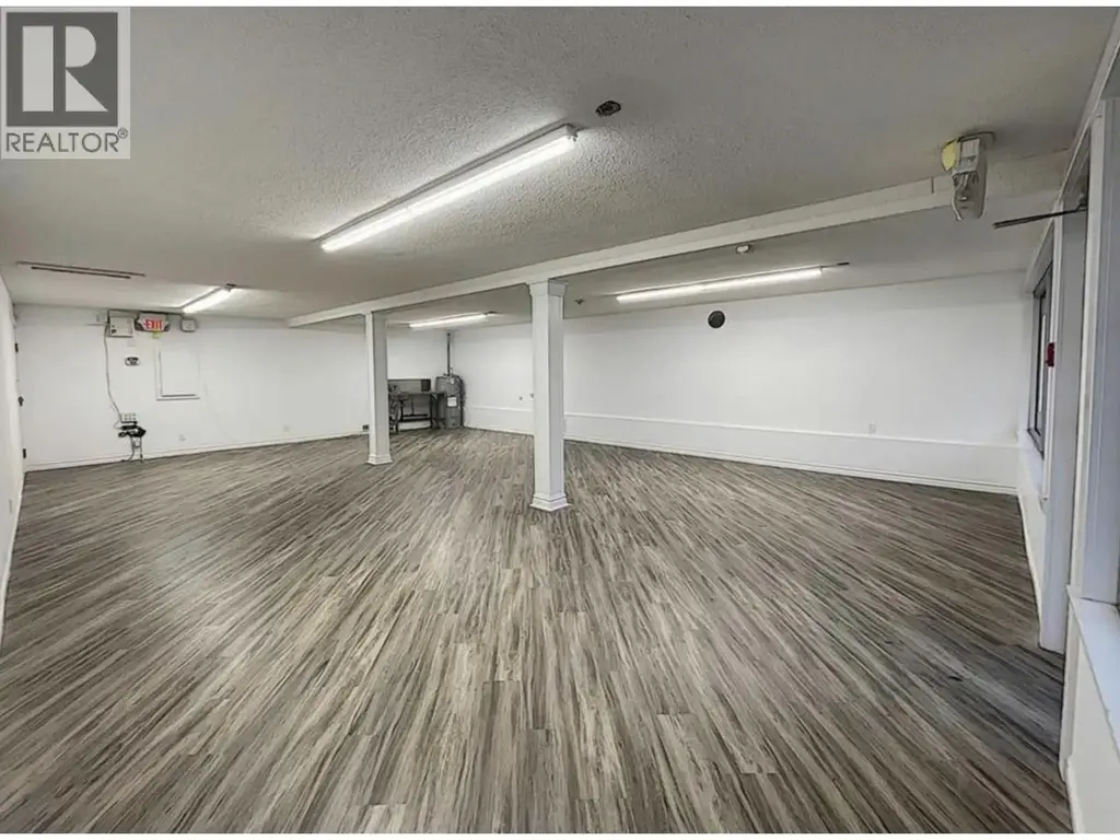 8722 Granville Street, Vancouver